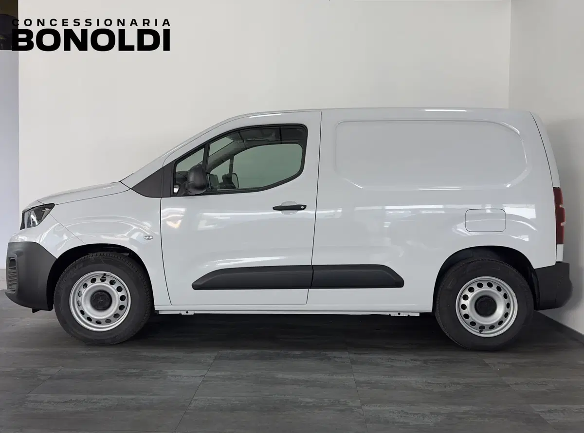 Peugeot e-Partner Furgone nuova a Brescia (5)