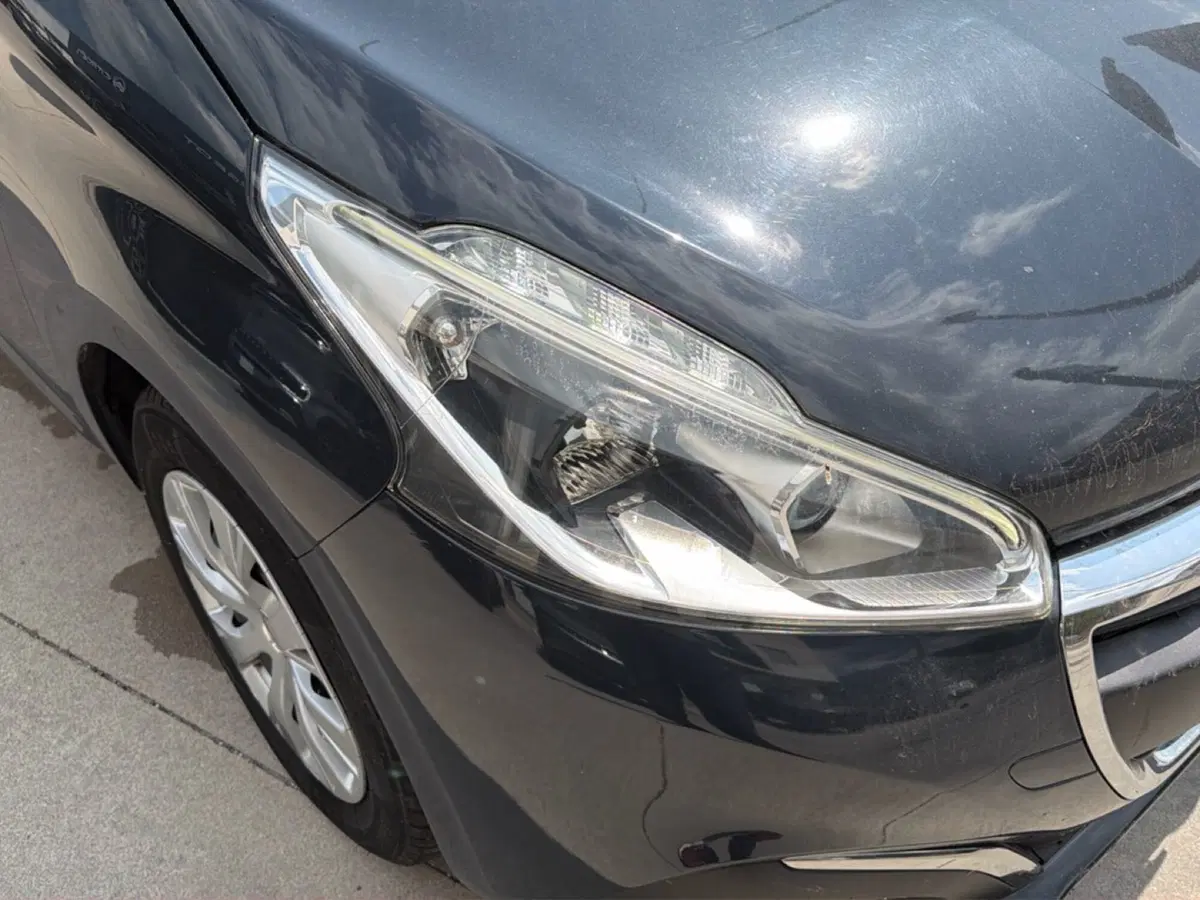 Peugeot 208 usata a Frosinone (12)
