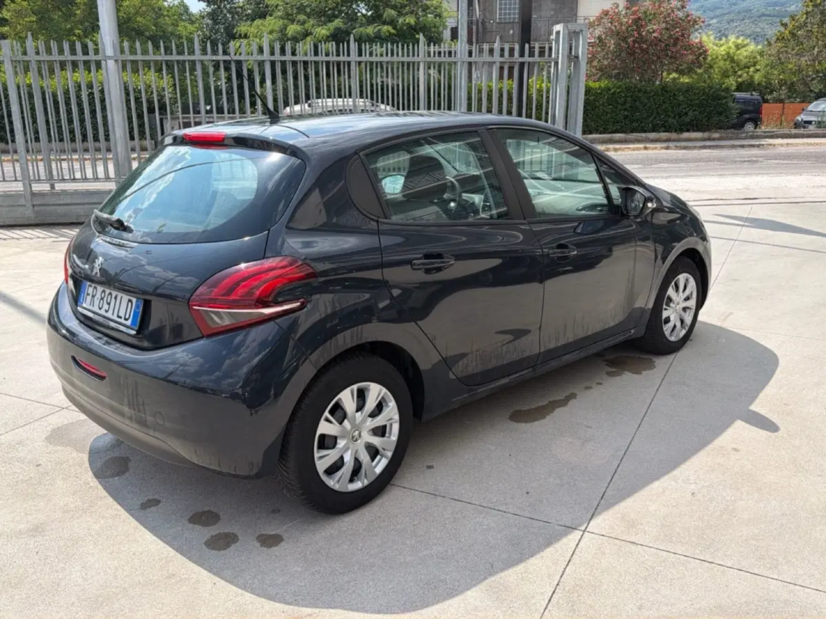Peugeot 208 usata a Frosinone (6)
