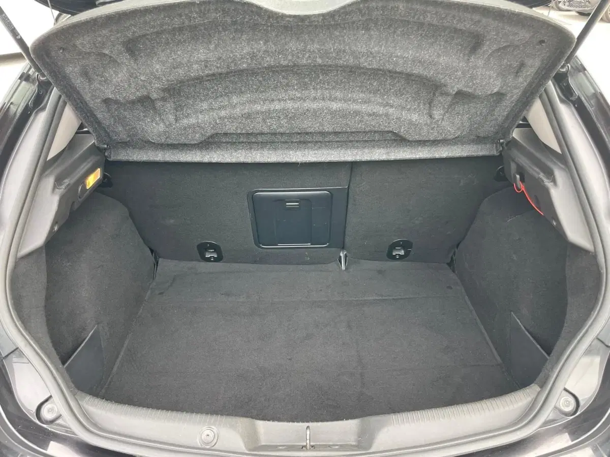Alfa Romeo Giulietta usata a Ancona (18)