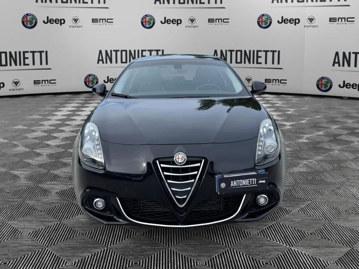 Alfa Romeo Giulietta usata a Ancona (2)