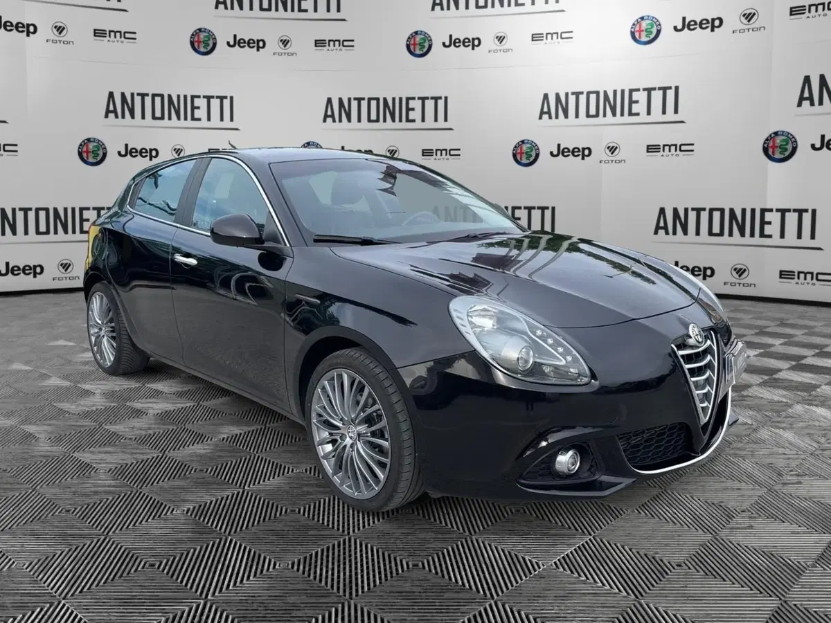 Alfa Romeo Giulietta usata a Ancona (3)