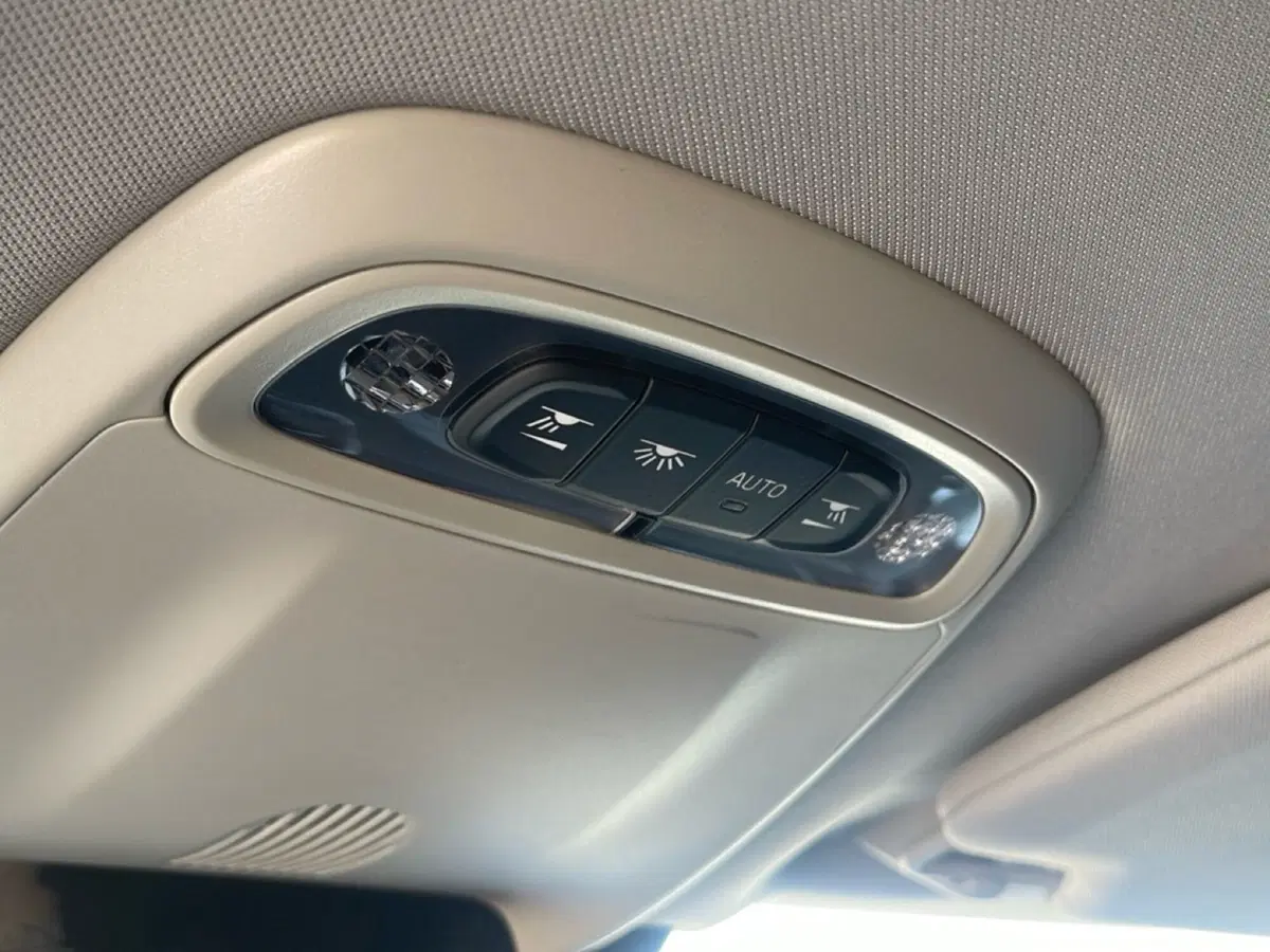 Volvo XC90 usata a Frosinone (14)