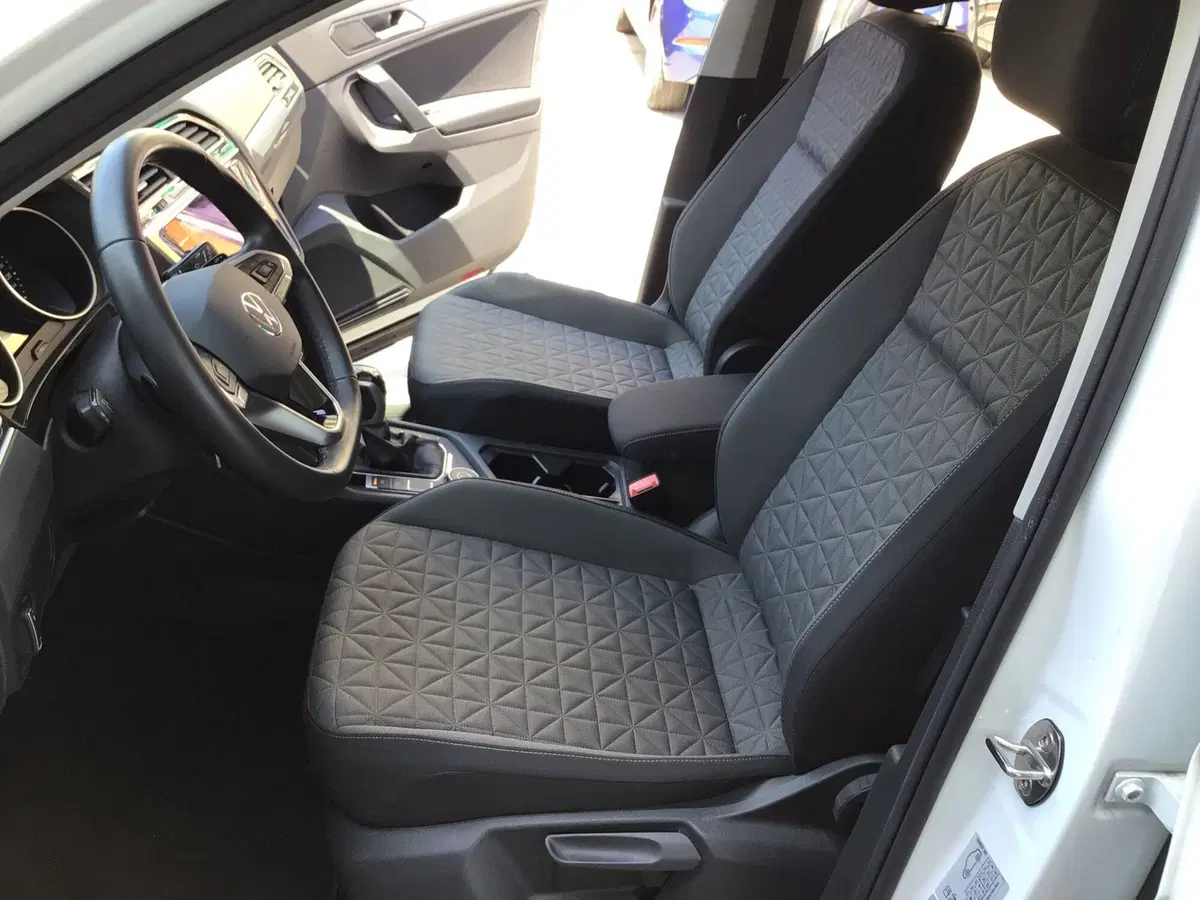 Volkswagen Tiguan usata a Genova (15)