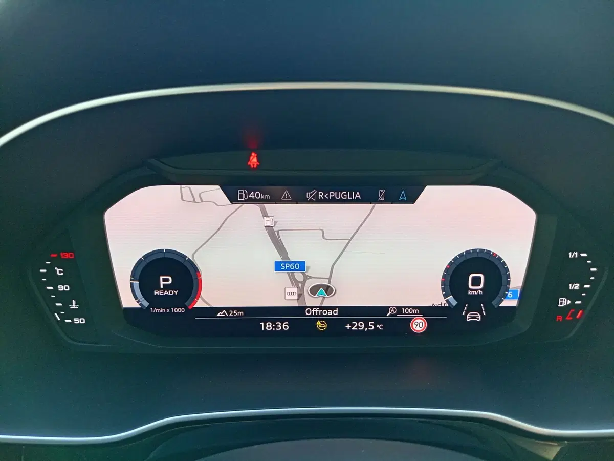 Audi Q3 usata a Bari (12)