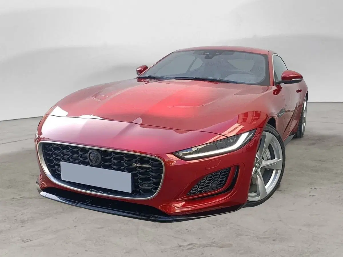 Jaguar F-Type Coupé usata a Ascoli Piceno