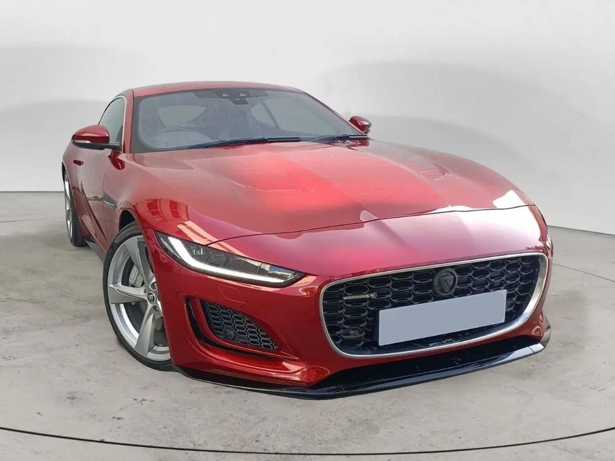 Jaguar F-Type Coupé usata a Ascoli Piceno (2)