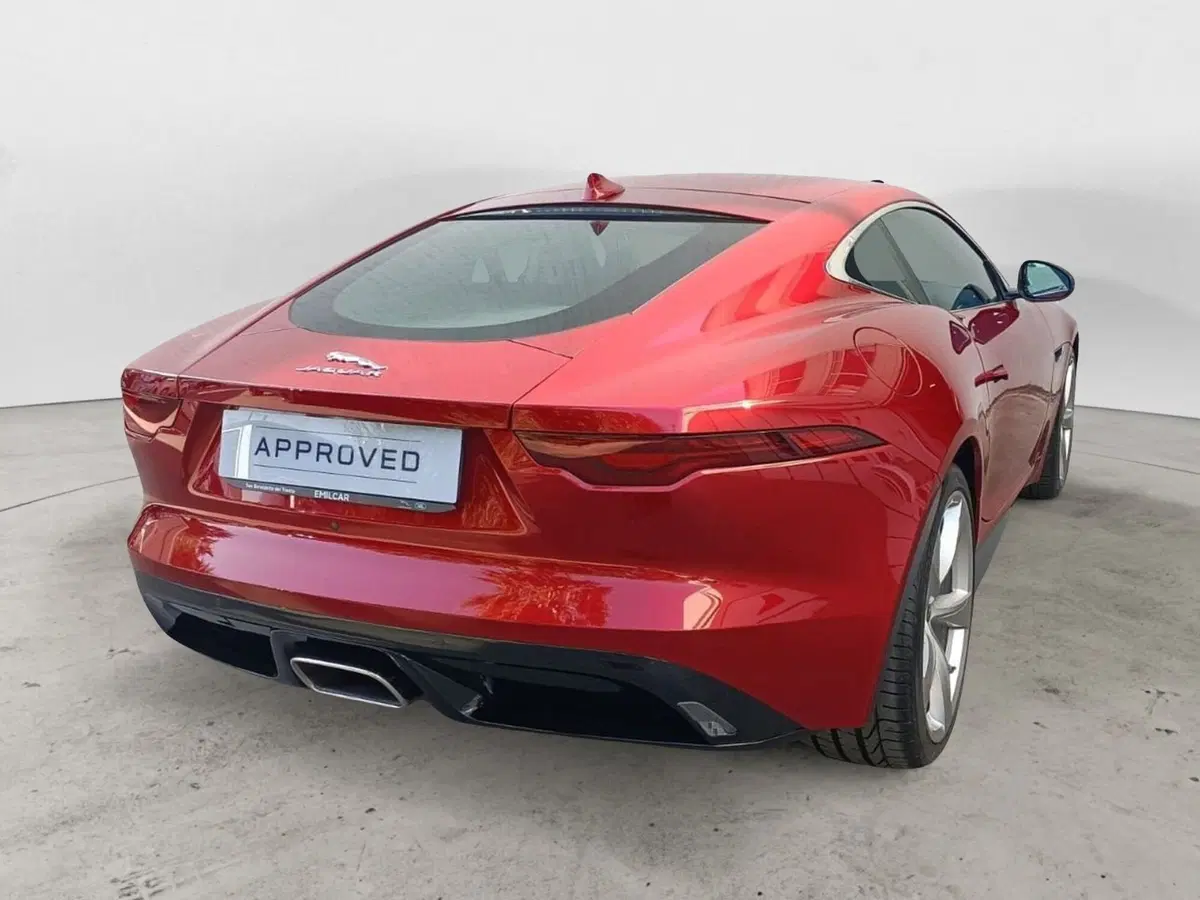 Jaguar F-Type Coupé usata a Ascoli Piceno (6)