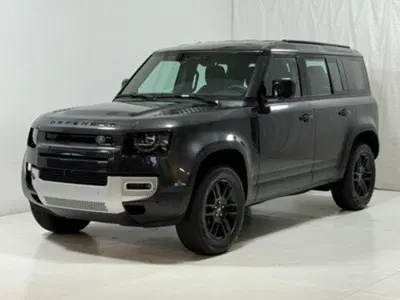 Land Rover Defender 110 3.0D I6 200 CV AWD Auto X-Dynamic S nuova a Bolzano