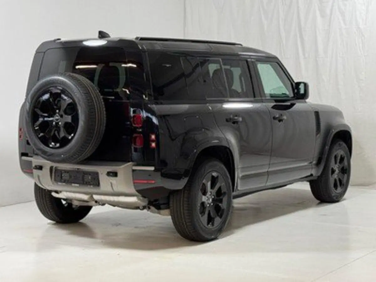 Land Rover Defender usata a Bolzano (2)