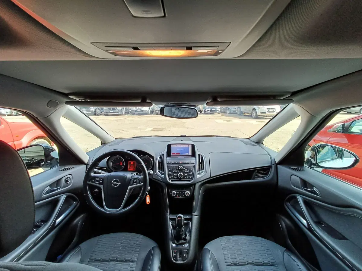 Opel Zafira Tourer usata a Modena (12)