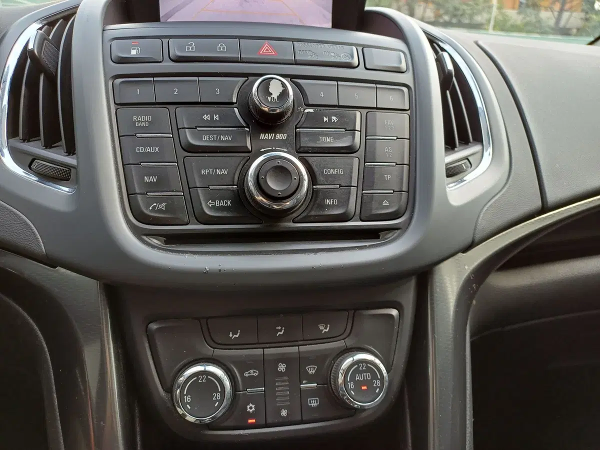 Opel Zafira Tourer usata a Modena (18)