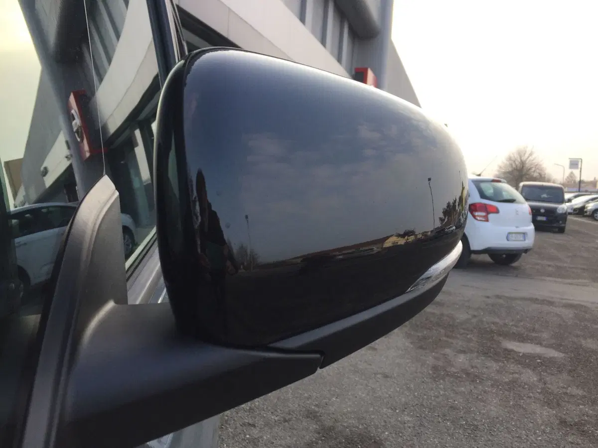 Nissan Townstar nuova a Modena (19)