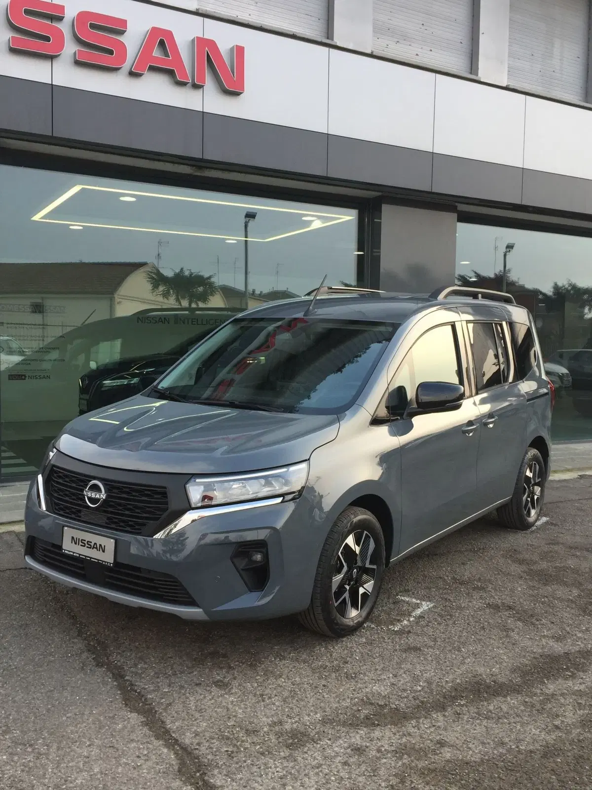 Nissan Townstar nuova a Modena (2)