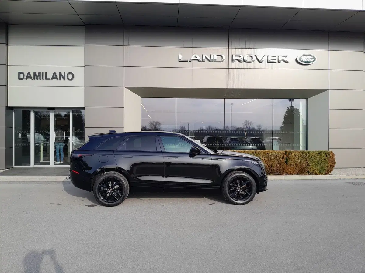 Land Rover Range Rover Velar nuova a Cuneo (5)