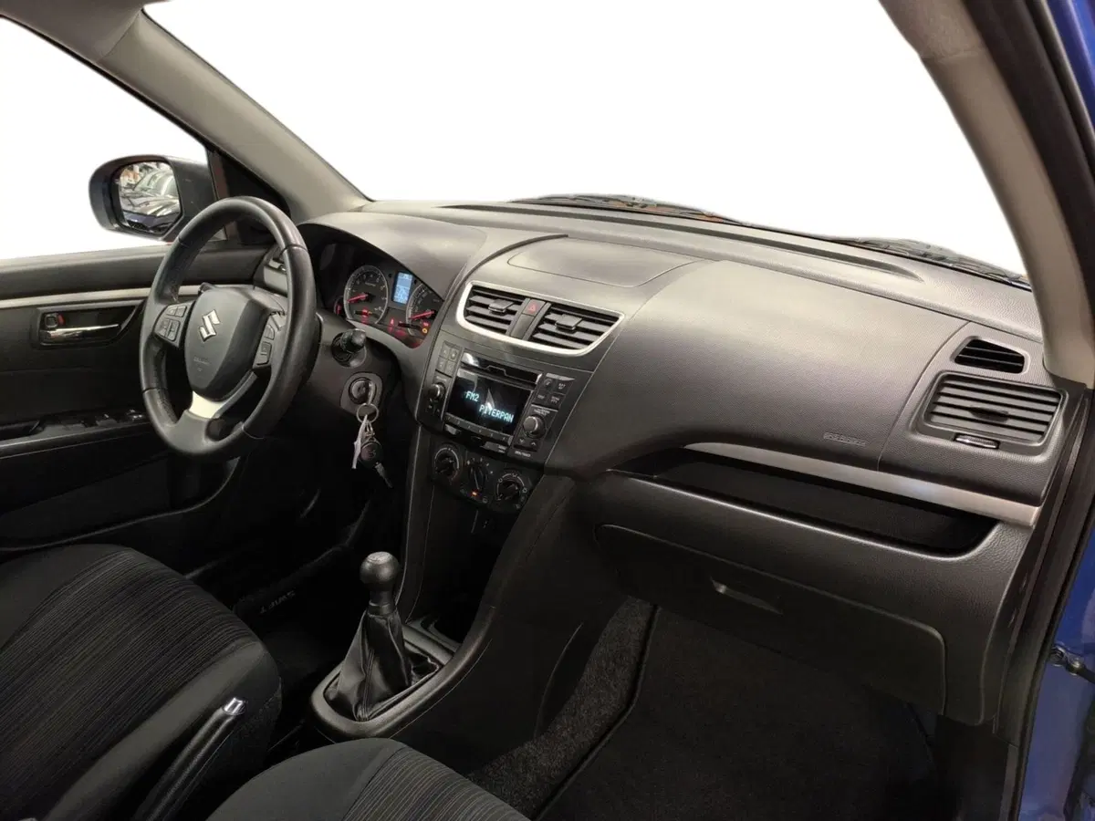 Suzuki Swift usata a Udine (12)