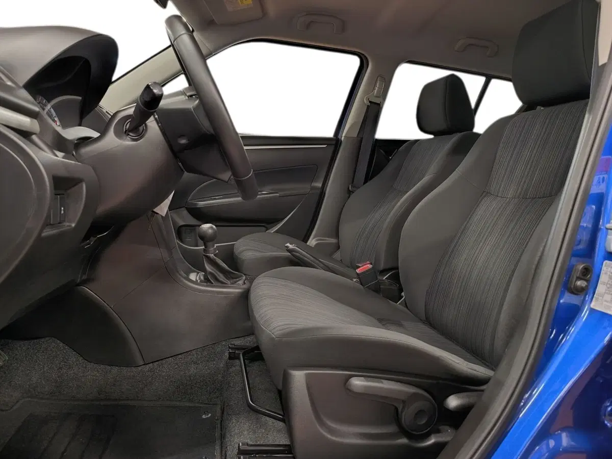 Suzuki Swift usata a Udine (8)