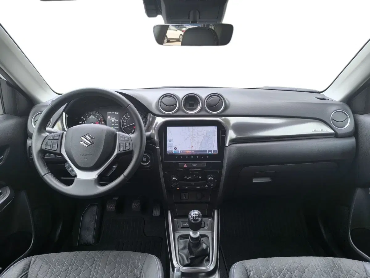 Suzuki Vitara usata a Udine (10)
