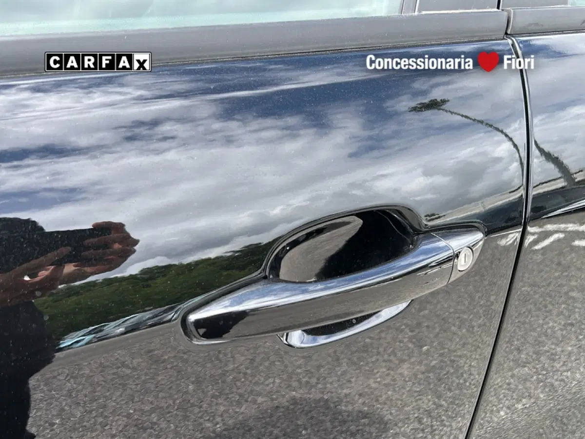 Jeep Avenger nuova a Roma (9)