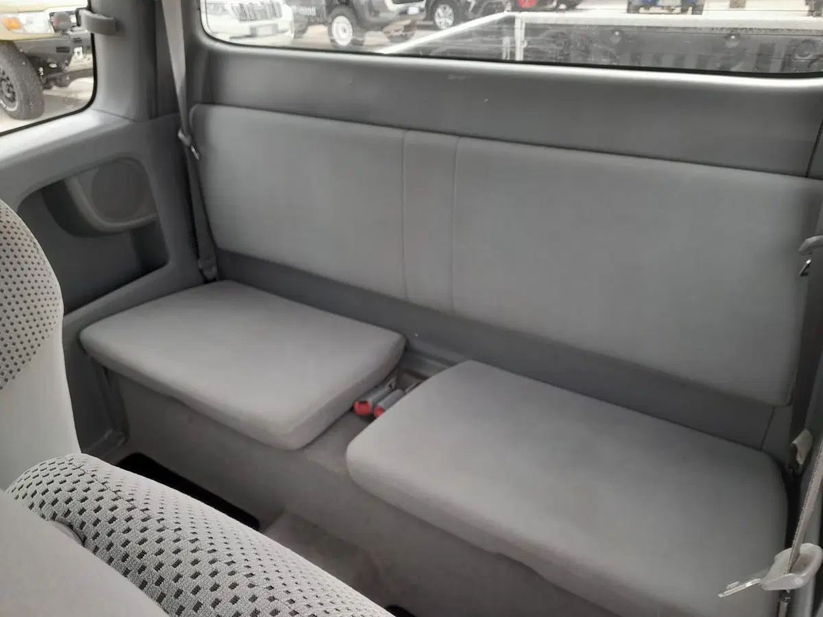 Toyota Hilux usata a L'Aquila (12)