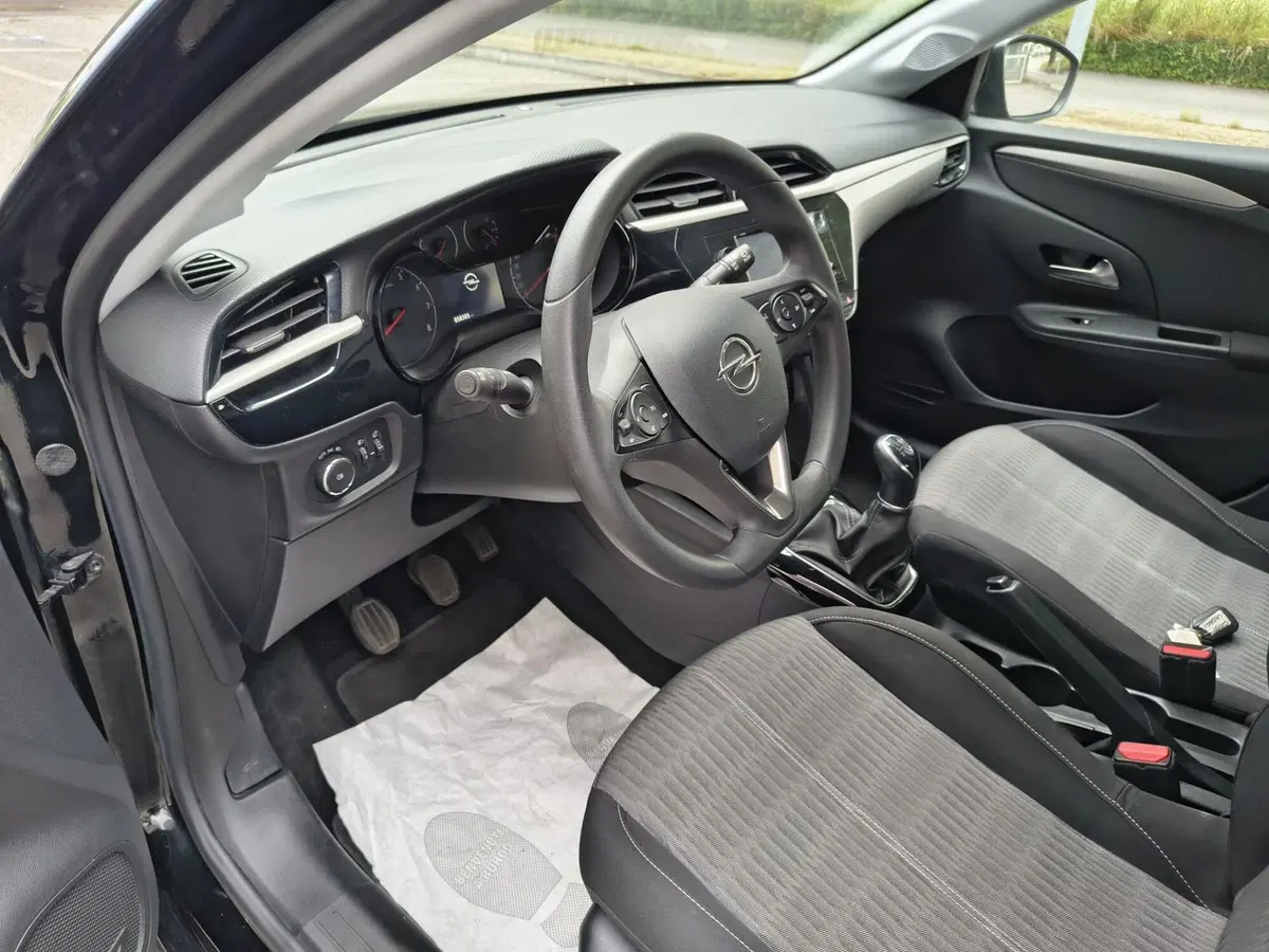 Opel Corsa usata a Padova (9)