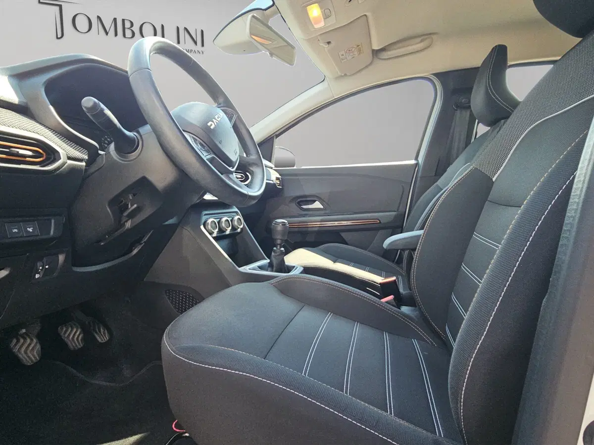 Dacia Sandero usata a Perugia (10)