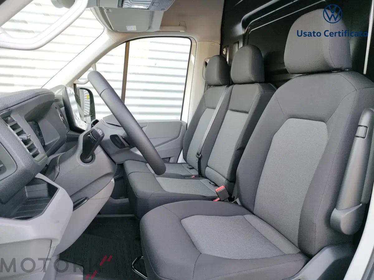 Volkswagen Veicoli Commerciali Crafter Furgone nuova a Varese (11)