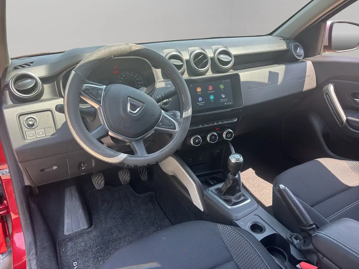 Dacia Duster usata a Macerata (8)