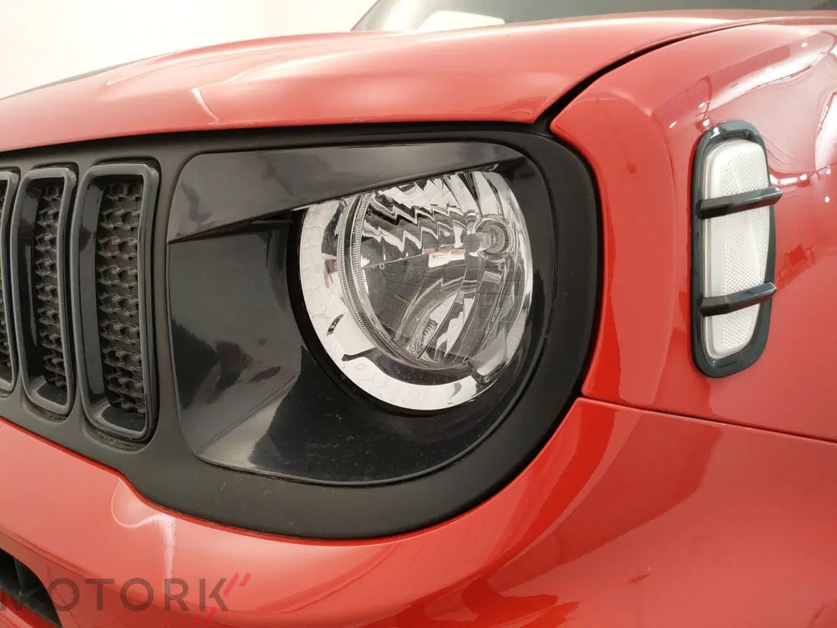 Jeep Renegade usata a Varese (6)