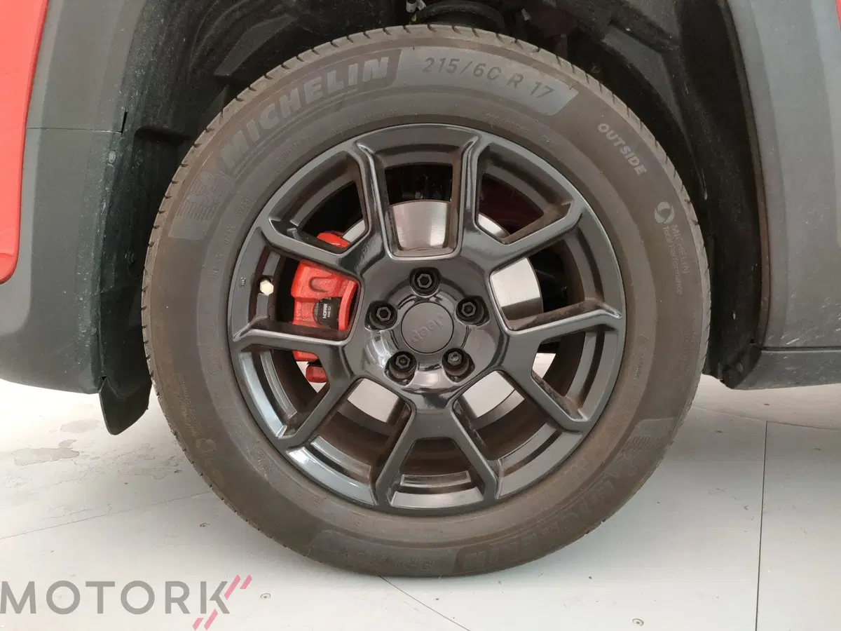 Jeep Renegade usata a Varese (7)