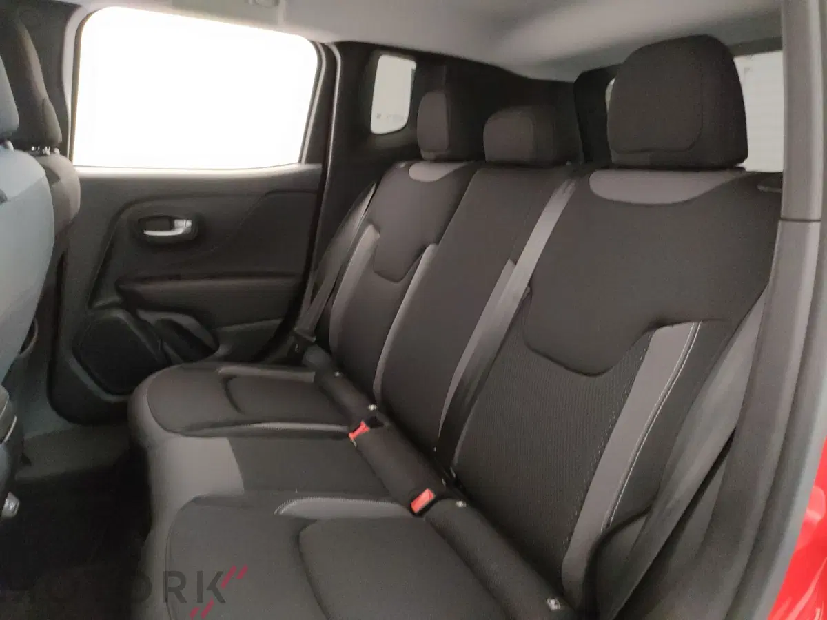 Jeep Renegade usata a Varese (9)