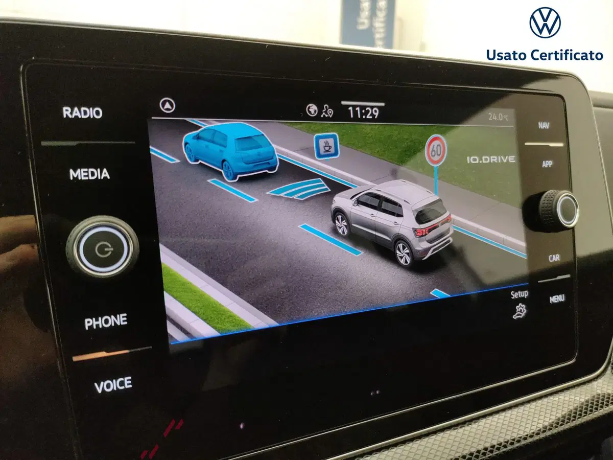 Volkswagen T-Cross usata a Varese (15)