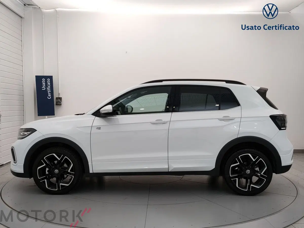Volkswagen T-Cross usata a Varese (3)