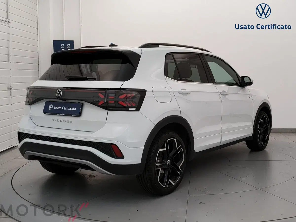 Volkswagen T-Cross usata a Varese (5)
