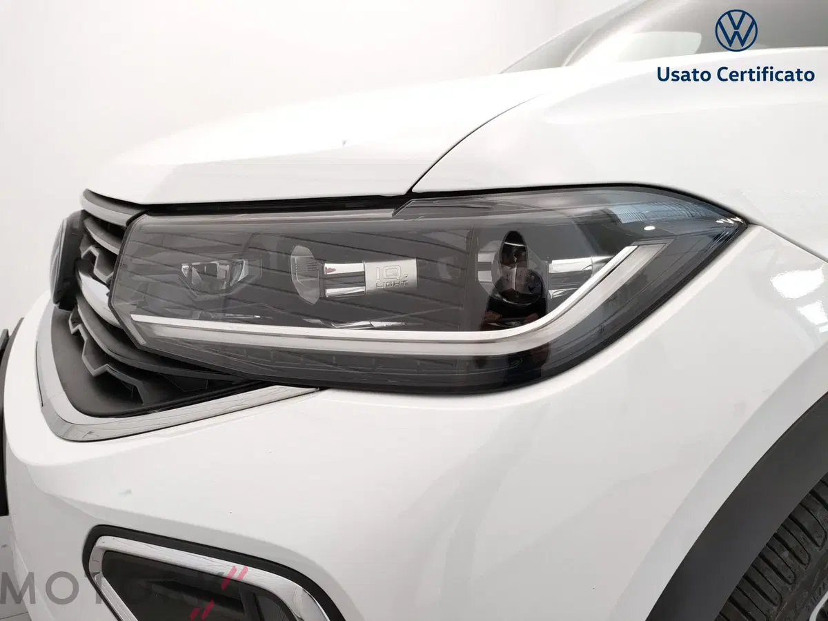Volkswagen T-Cross usata a Varese (7)