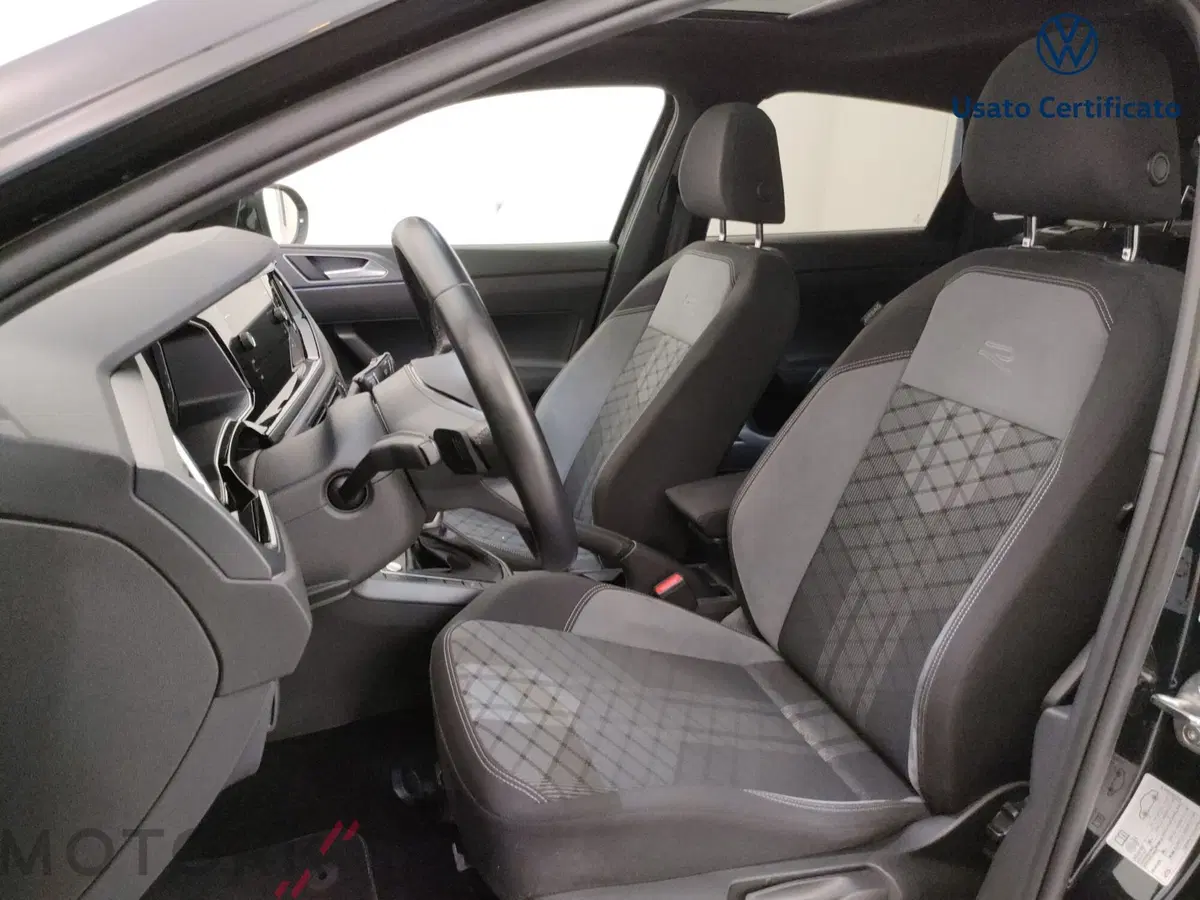 Volkswagen Taigo usata a Varese (11)