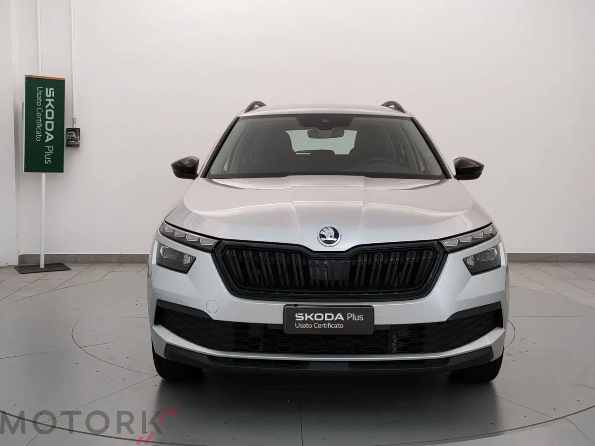 Skoda Kamiq usata a Varese (2)