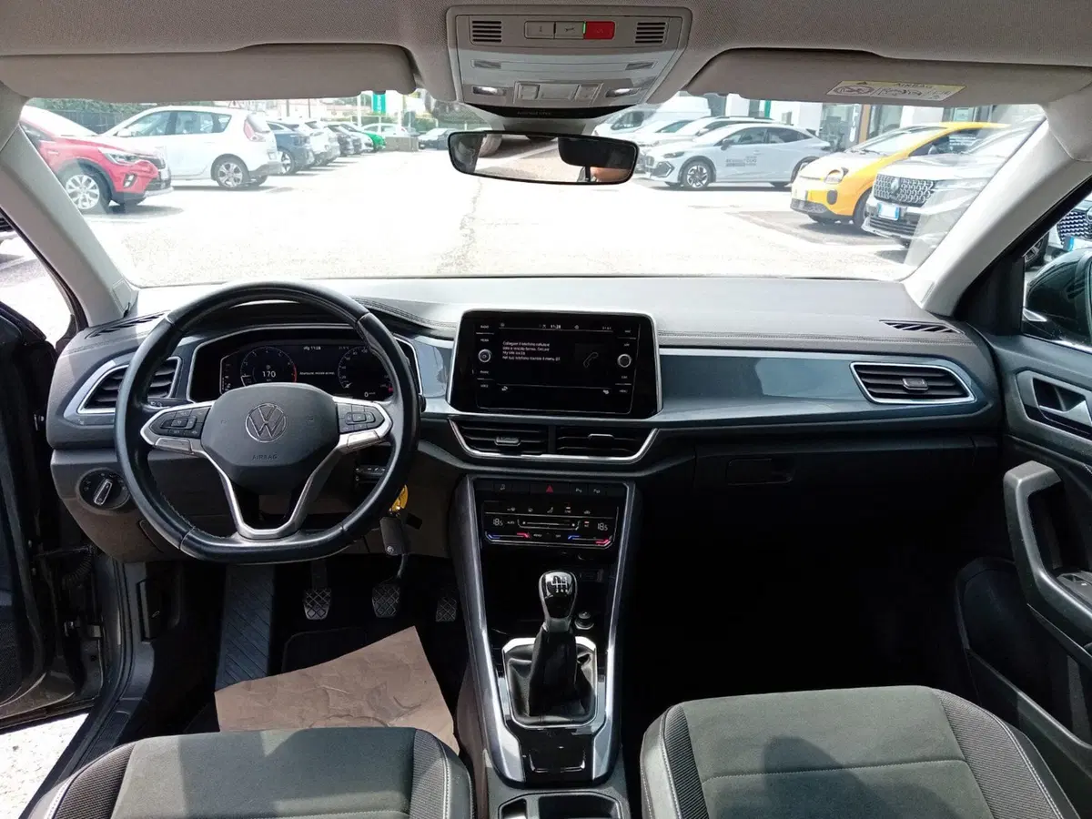Volkswagen T-Roc usata a Vicenza (13)