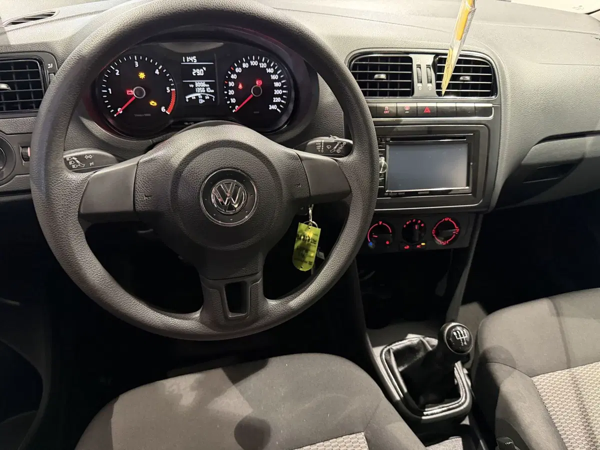 Volkswagen Polo usata a Genova (11)