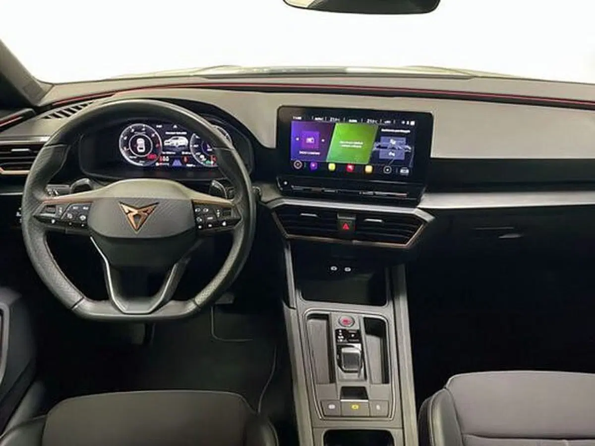 Cupra Leon Station Wagon usata a Vicenza (8)