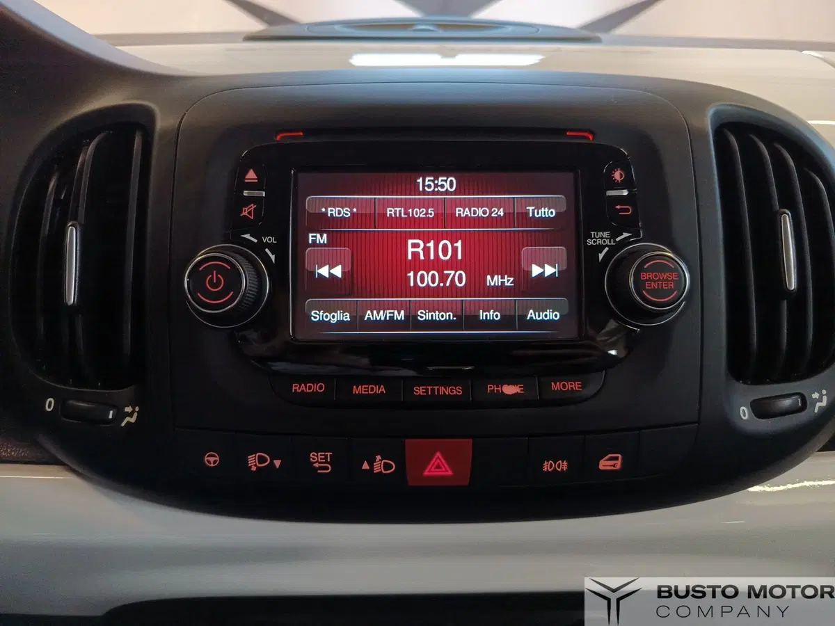 Fiat 500L usata a Varese (13)