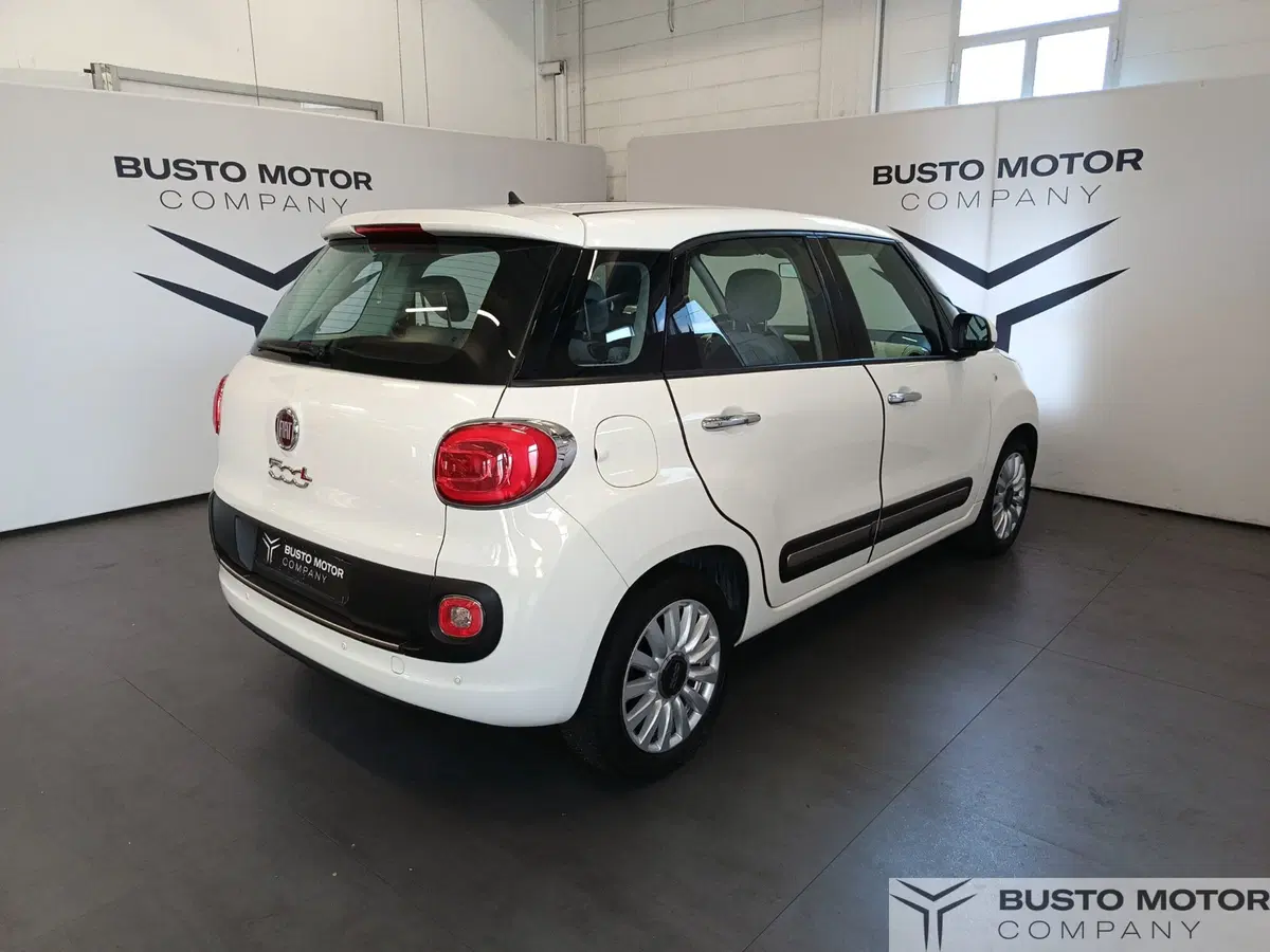 Fiat 500L usata a Varese (4)