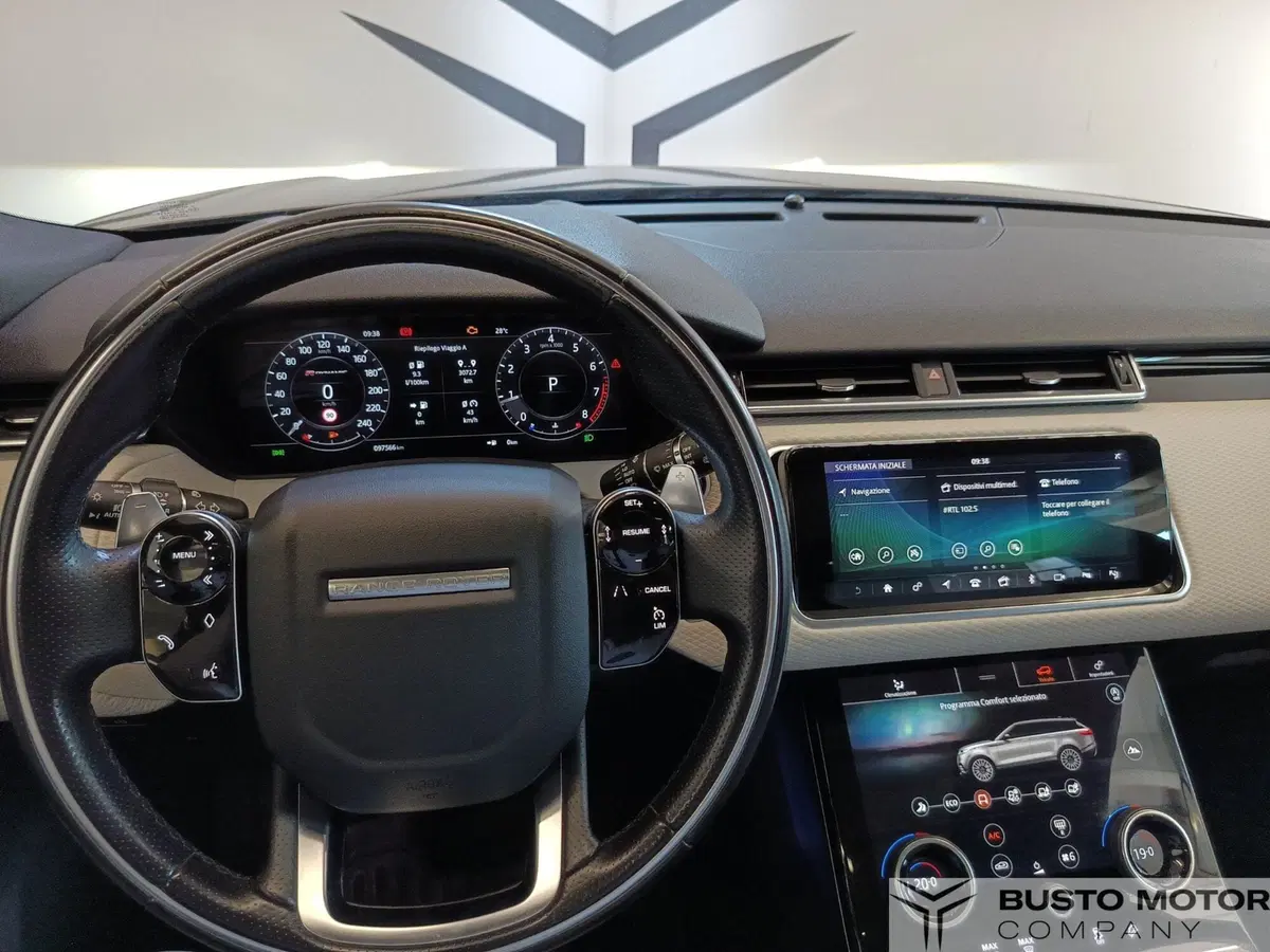 Land Rover Range Rover Velar usata a Varese (10)