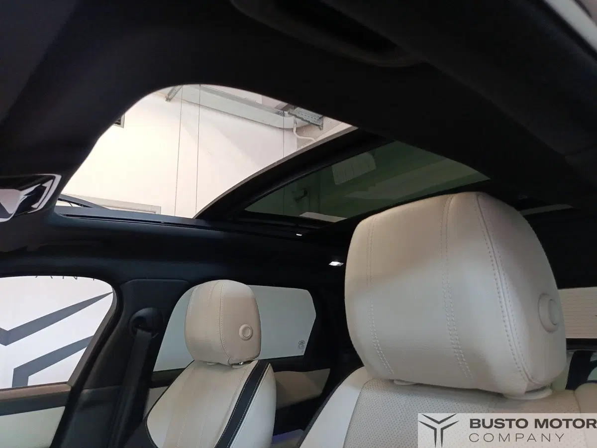 Land Rover Range Rover Velar usata a Varese (15)