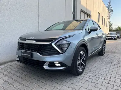 Kia Sportage 1.6 tgdi hev Style 210cv auto del 2024 usata a Ferrara