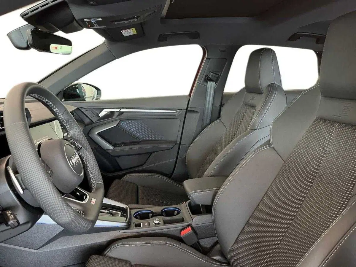 Audi A3 Sportback nuova a Ferrara (12)