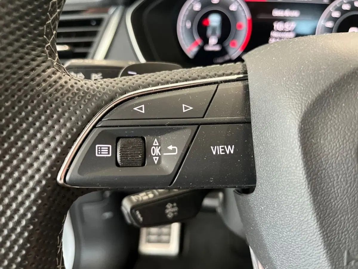 Audi Q5 Sportback usata a Ferrara (15)