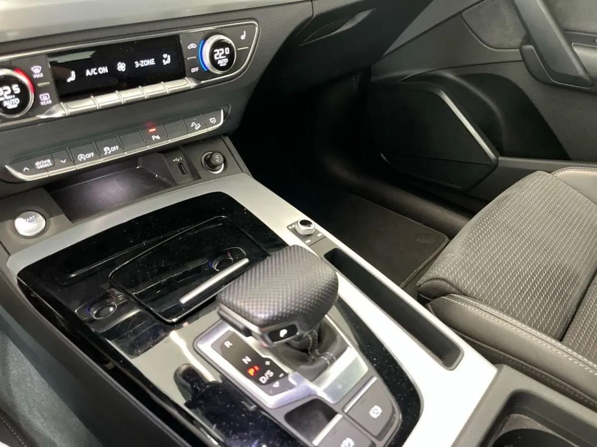 Audi Q5 Sportback usata a Ferrara (18)