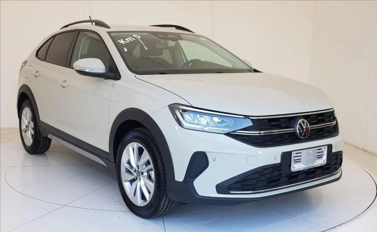 Volkswagen Taigo nuova a Lucca (8)
