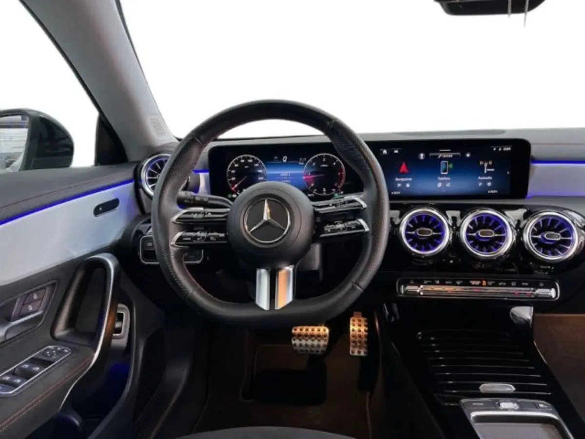 Mercedes-Benz CLA Shooting Brake usata a Verona (11)